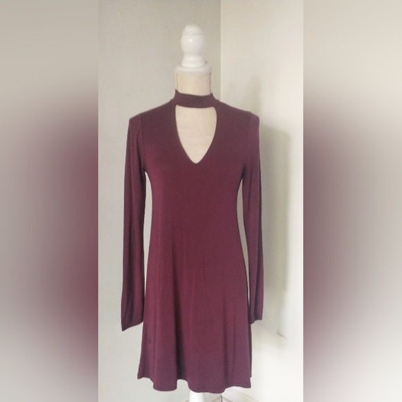 Express - Choker Style Deep Plunge V Neck Dress - Burgundy Wine - S - Picture 4 of 5